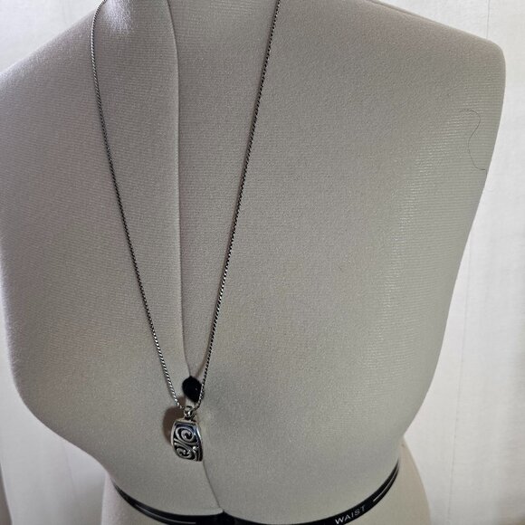 Brighton London Groove Badge Clip Pendant Necklace - Picture 3 of 6